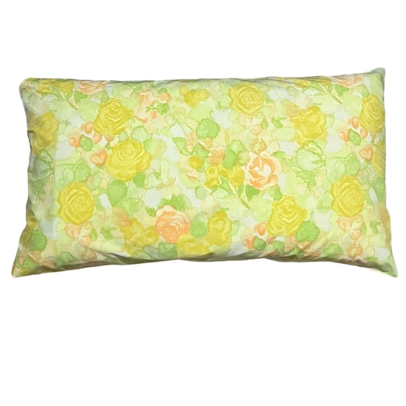 Vintage King Size 70s yellow floral pillowcases - Picture 4 of 6